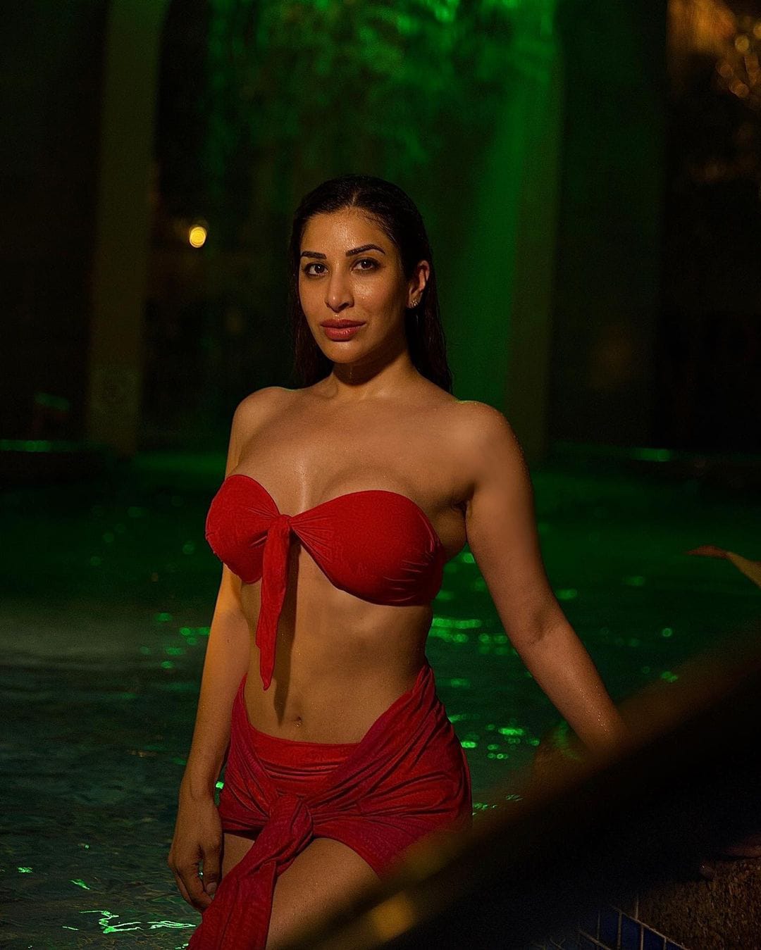 sophie choudry hot images